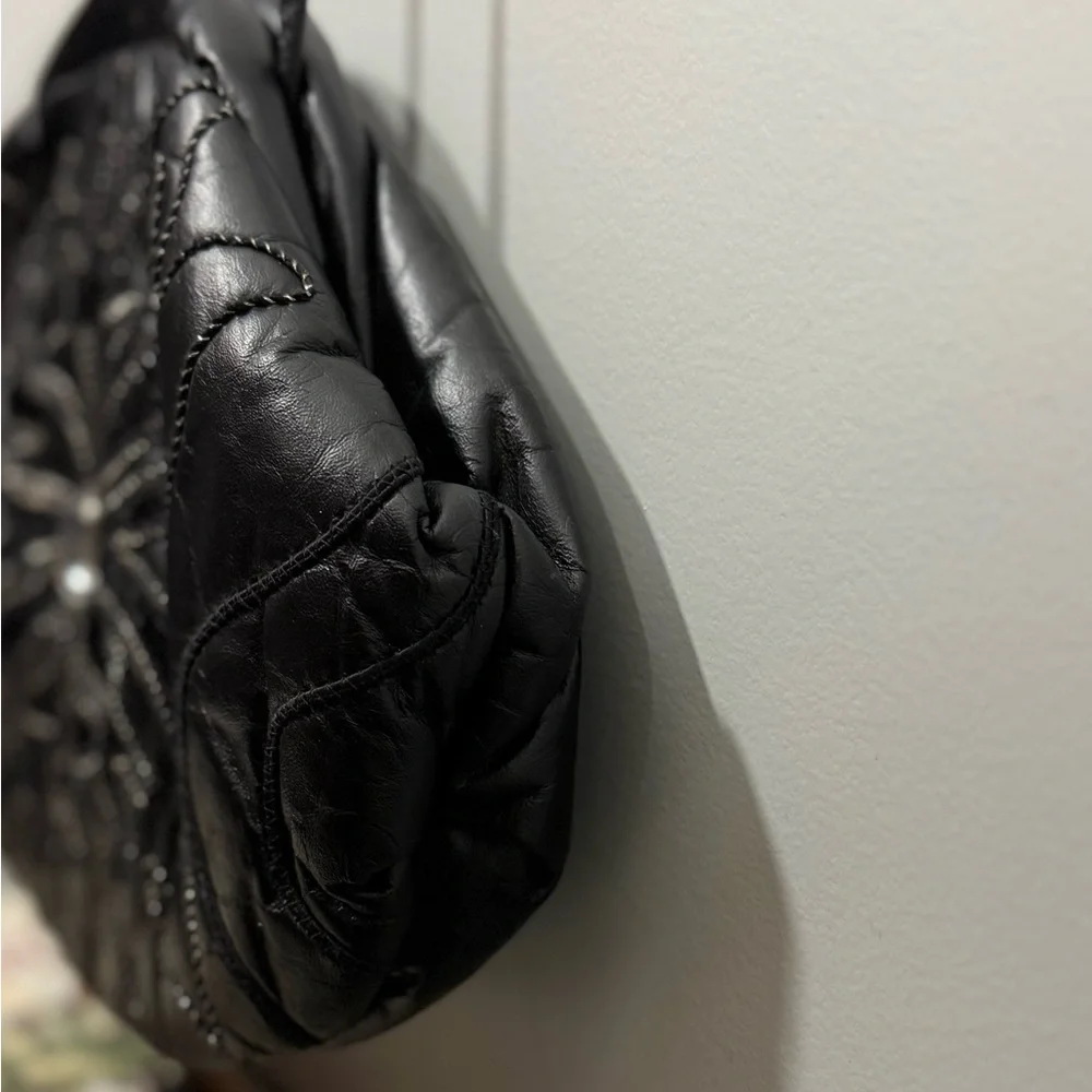 Elegant Vintage Black Quilted Women's Leather Bag